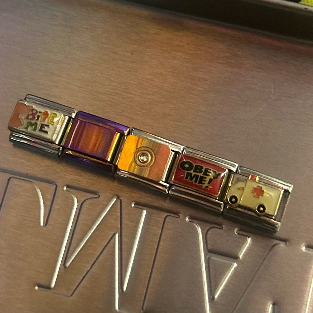 ITALIAN CHARMS